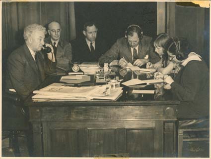 PM Lyons and British PM Baldwin - abdication announcment 1936 NAA